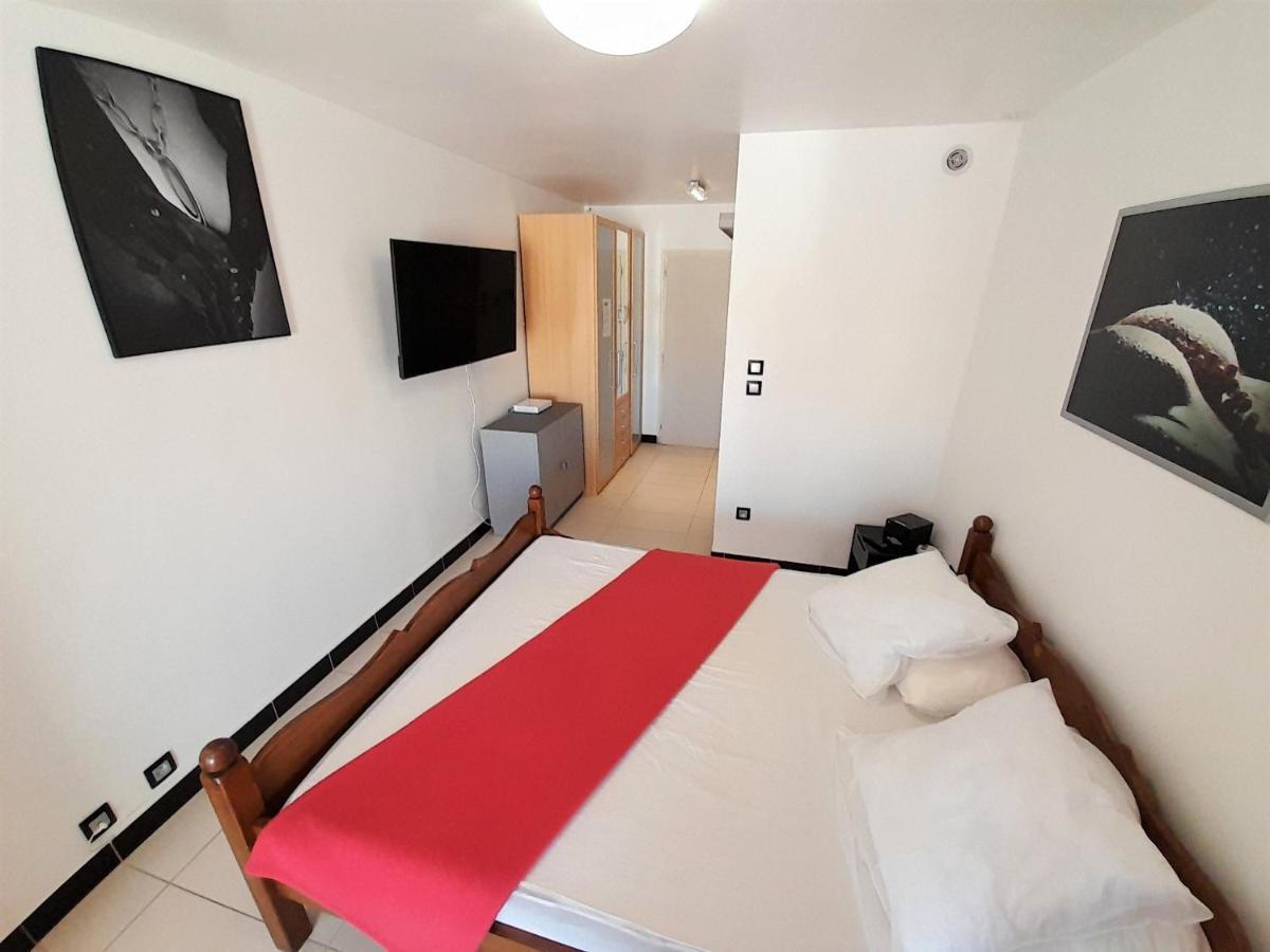Studio Village Naturiste Devil Or Eden Agde Exterior foto